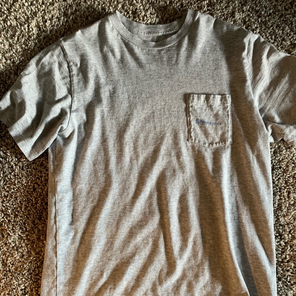 Grey vineyard vines shirt lacrosse